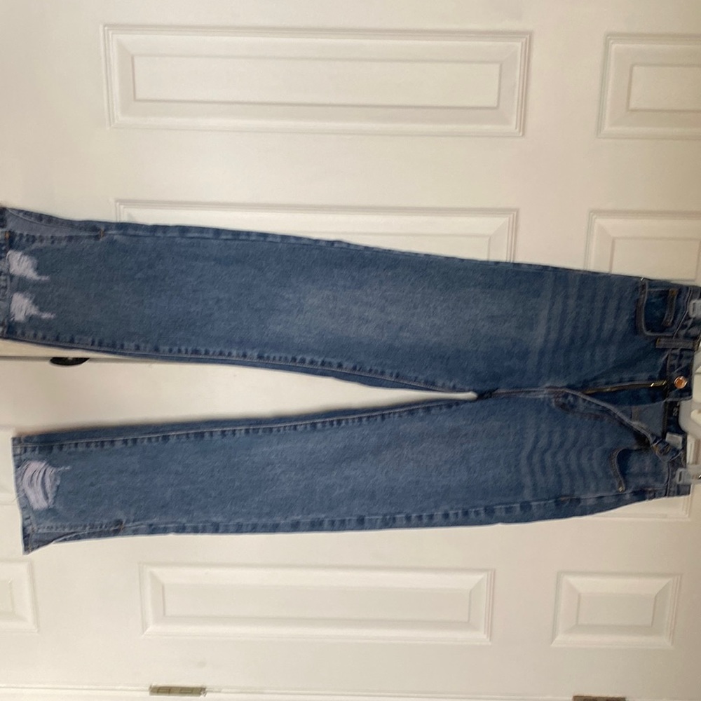 Petite Mid Blue wash distressed split hem jeans